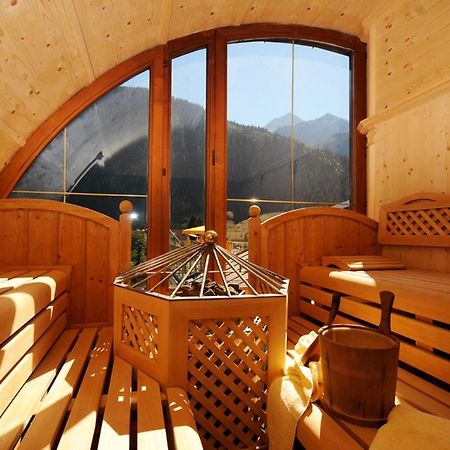 Manni Home - Rooms & Apartments Mayrhofen Exterior photo